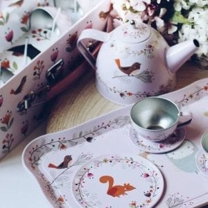 Söt Dockservis med Skogens Djur