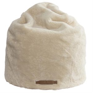 Lilly Saccosäck i Fårskinn, Shepherd of Sweden