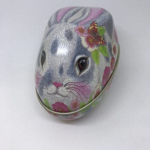 Paskagg kanin i plat - beige_Lilla stork