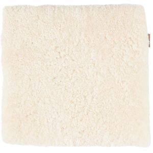 Jill Stolsdyna vadderad fårskinn 40x40cm