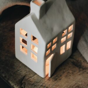 Majalykta - Majas Ljushus - Högt