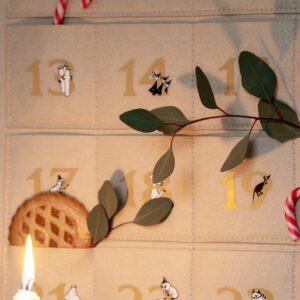 Mumin Adventskalender - Med plats for egna presenter