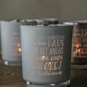 Ljuslykta - Paus - Majas Cottage