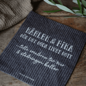 Disktrasa - Kärlek & Fika - Majas Cottage