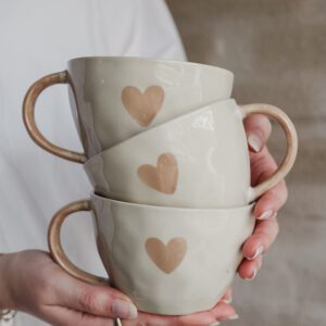 Majas Mugg - A Lovely Cup of Love & Happiness - Soft Taupe
