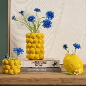 Vas i Keramik - Citron med Blomma - Höjd 12 cm